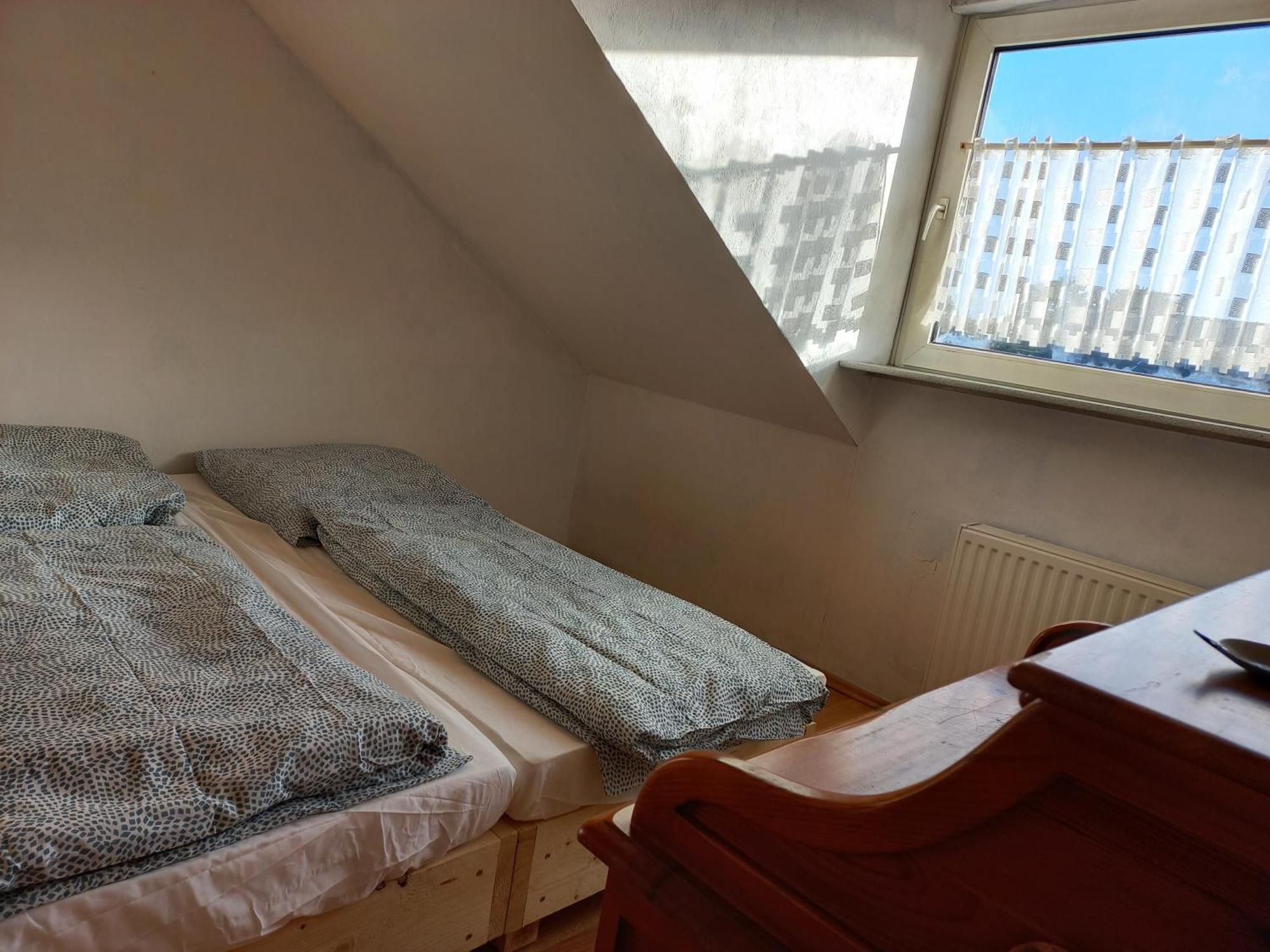 Hoteliving Duesseldorf Airport Ratingen Phòng bức ảnh